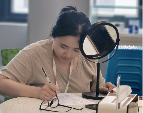 Realistic simulation of consumer sensory experience, sensory testing by Bixi non-technical team